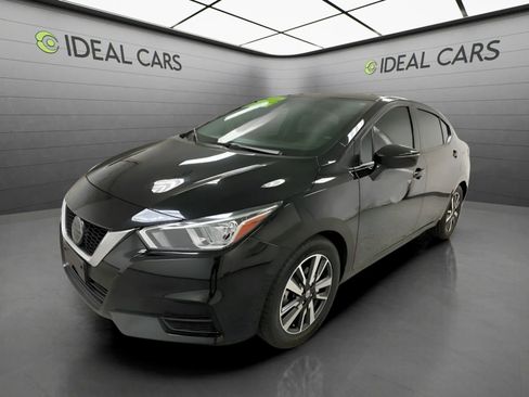 Used 2021 Nissan Versa SV FWD image 1