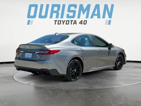 Certified 2025 Toyota Camry SE w/ Convenience Package AWD/4WD image 8