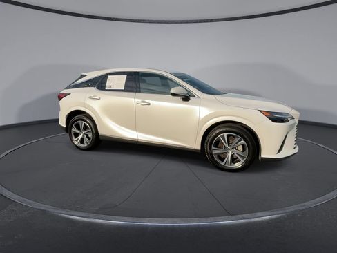 Used 2025 Lexus RX 350 FWD w/ Technology Package image 9