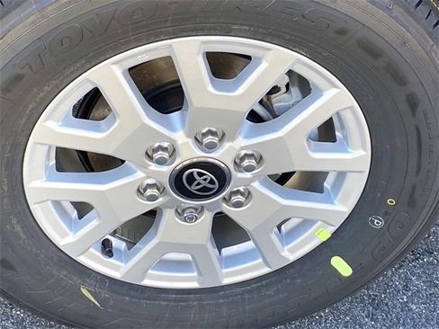 New 2025 Toyota Tacoma SR5 image 6