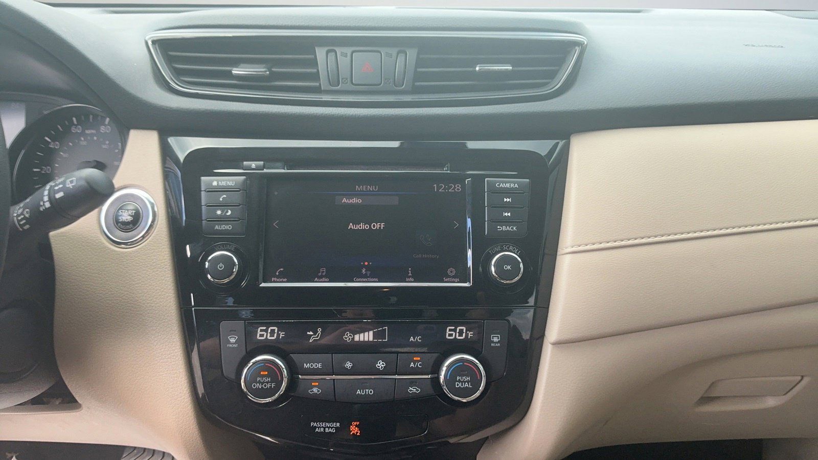 Used 2019 Nissan Rogue SV FWD image 25
