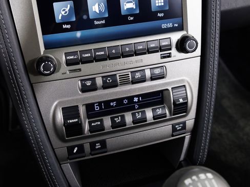 Used 2008 Porsche 911 GT2 image 24