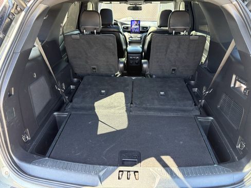 Used 2020 Ford Explorer ST w/ ST Street Pack AWD/4WD image 6