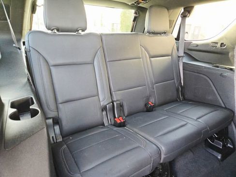 Used 2021 Chevrolet Tahoe LT image 19