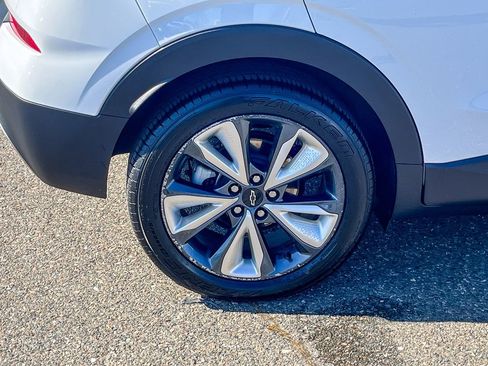 Used 2023 Chevrolet Bolt EUV LT w/ Convenience Package image 14