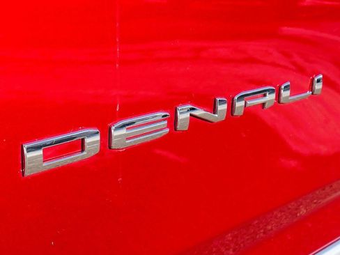 Used 2024 GMC Yukon Denali w/ Max Trailering Package image 16