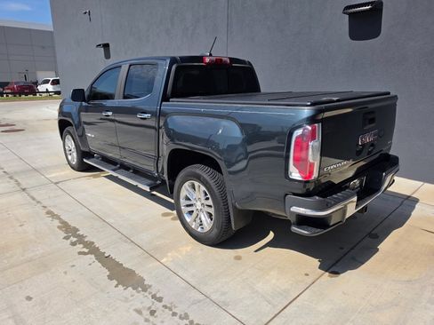 Used 2017 GMC Canyon SLT RWD image 6