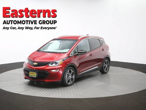 Used 2018 Chevrolet Bolt Premier w/ Driver Confidence II Package FWD image 57