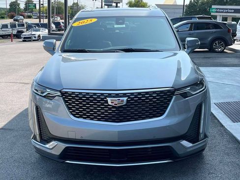 Certified 2025 Cadillac XT6 Premium Luxury w/ Technology Package AWD/4WD image 8