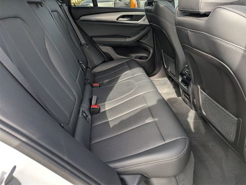 Used 2023 BMW X4 xDrive30i w/ Convenience Package image 13