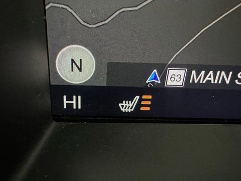 Used 2017 Volvo XC60 T6 Dynamic w/ Preferred Option Package image 22