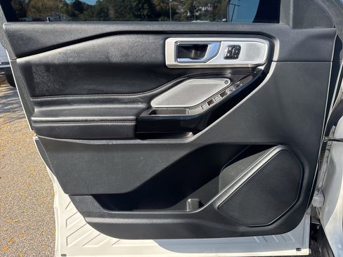 Used 2023 Ford Explorer ST w/ Equipment Group 401A image 22