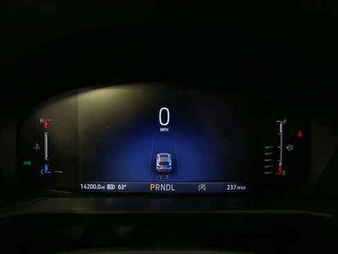 Used 2024 Ford Escape ST-Line w/ Tech Pack #1 AWD/4WD image 34