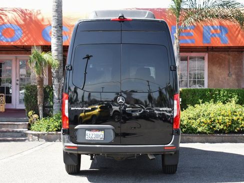 Used 2021 Mercedes-Benz Sprinter 2500 image 7