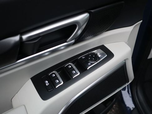 New 2025 Kia Telluride S image 20