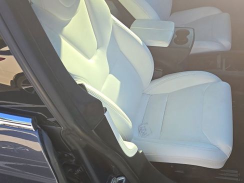 Used 2020 Tesla Model S Performance AWD/4WD image 4