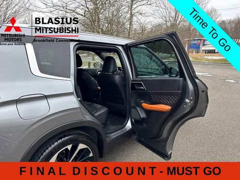 Used 2022 Mitsubishi Outlander SEL FWD image 12