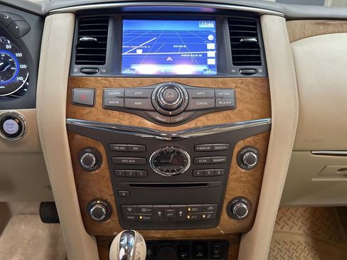 Used 2013 INFINITI QX56 4WD w/ Theater Pkg image 27