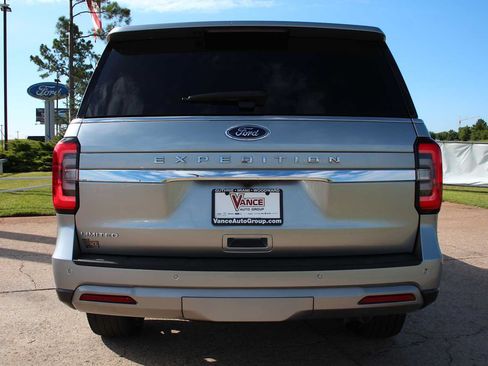 Used 2023 Ford Expedition Limited AWD/4WD image 8
