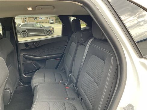 Used 2023 Ford Escape Active image 9