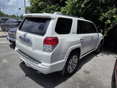 Used 2013 Toyota 4Runner Limited RWD image 2