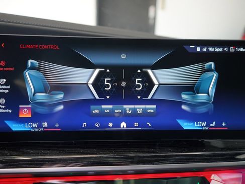 New 2026 BMW 740i w/ Luxury Rear Seating Package image 17