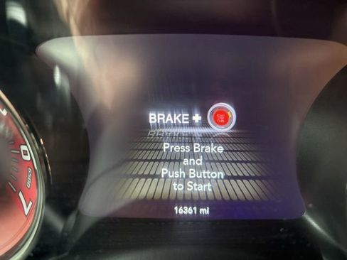 Used 2021 Dodge Challenger SRT Hellcat w/ Plus Package RWD image 3