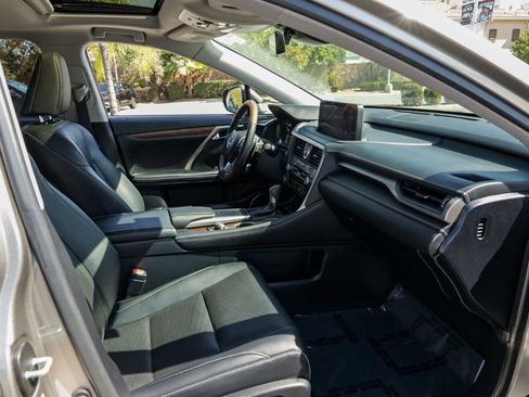 Used 2020 Lexus RX 350L FWD w/ Premium Package image 23