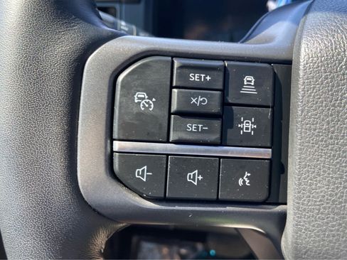 Used 2024 Ford F150 Lariat w/ Equipment Group 502A High AWD/4WD image 16
