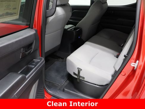 Used 2025 Toyota Tacoma SR5 image 27