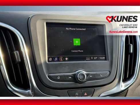 Used 2024 Chevrolet Equinox LT image 35