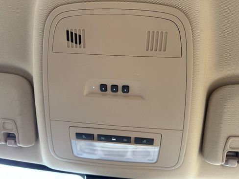 Used 2012 Buick LaCrosse Convenience image 28