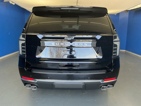 New 2026 Chevrolet Suburban High Country w/ Sun And Tow Package AWD/4WD image 6