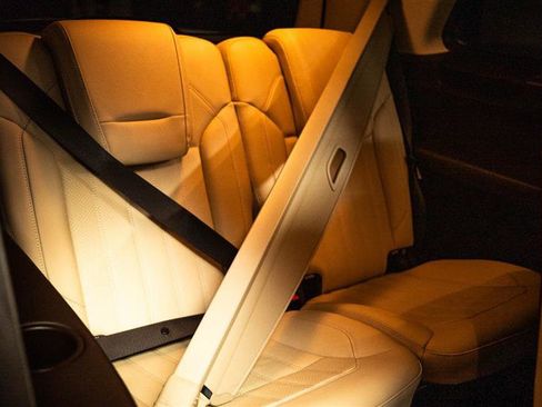 Used 2018 Mercedes-Benz GLS 450 4MATIC image 12