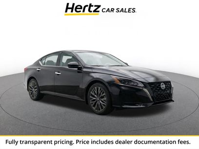 Used 2025 Nissan Altima 2.5 SV
