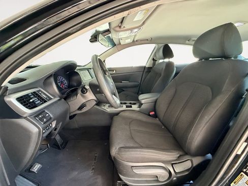 Used 2020 Kia Optima LX FWD image 11