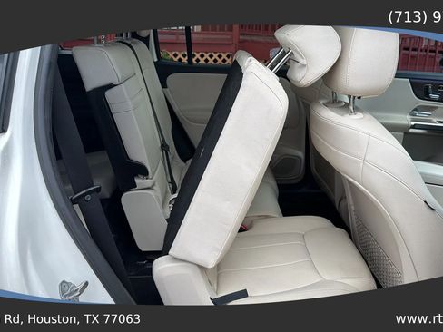 Used 2021 Mercedes-Benz GLB 250 image 33