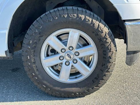 Used 2023 Ford F150 XLT w/ Trailer Tow Package image 9