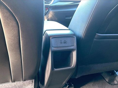 Used 2025 Chevrolet Trax RS w/ Driver Confidence Package image 25