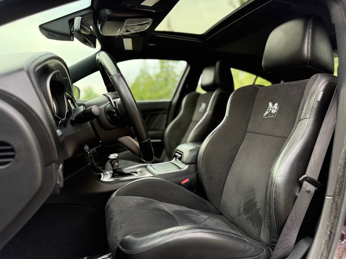 Used 2022 Dodge Charger Scat Pack RWD image 17