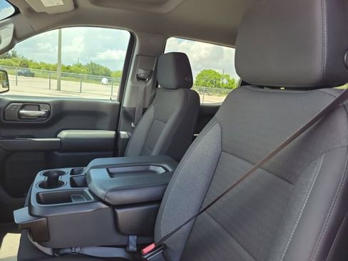 Certified 2024 Chevrolet Silverado 1500 Custom w/ Turbomax Blackout Package AWD/4WD image 13