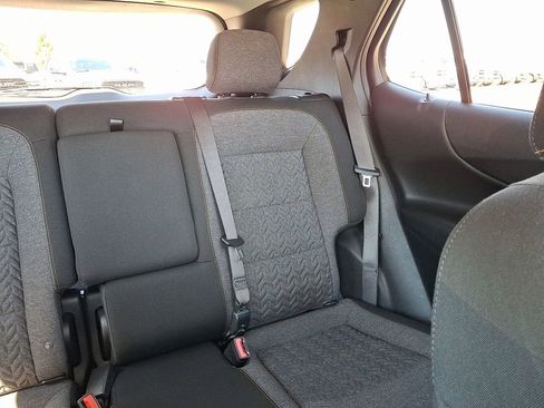 Used 2022 Chevrolet Equinox LT image 21