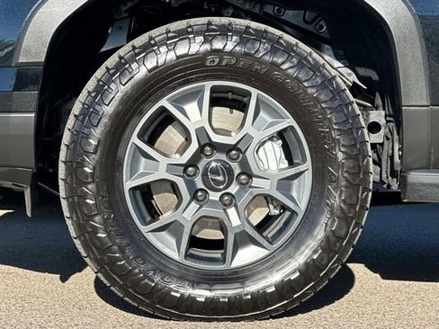 Used 2025 Lexus GX 550 image 28