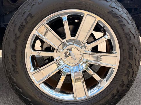 Used 2016 Chevrolet Silverado 1500 High Country RWD image 17