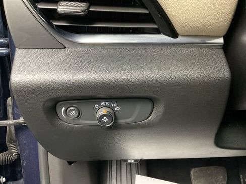 Certified 2022 Chevrolet Traverse LS FWD image 15