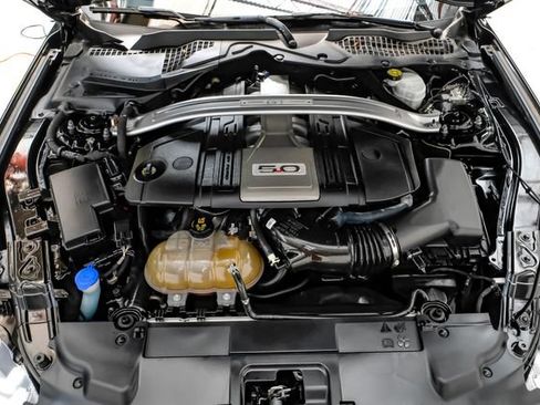 Used 2020 Ford Mustang GT Premium w/ GT Performance Package RWD image 36