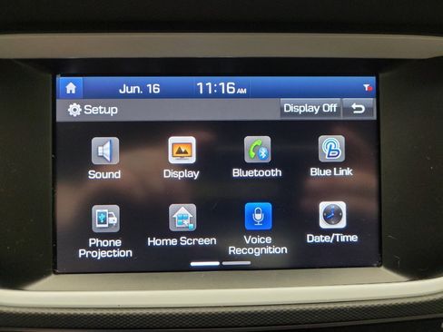 Used 2019 Hyundai Ioniq Plug-In Hybrid FWD image 25