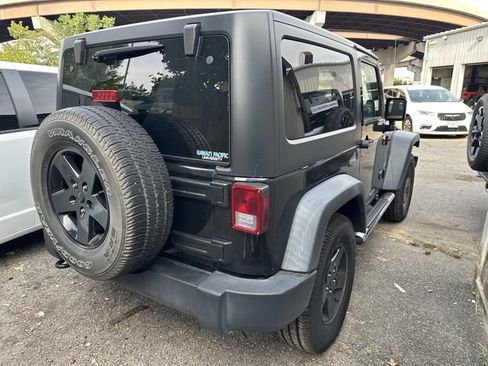 Used 2011 Jeep Wrangler Sport AWD/4WD image 6