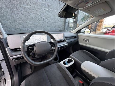 Used 2024 Hyundai Ioniq 5 SEL AWD/4WD image 14