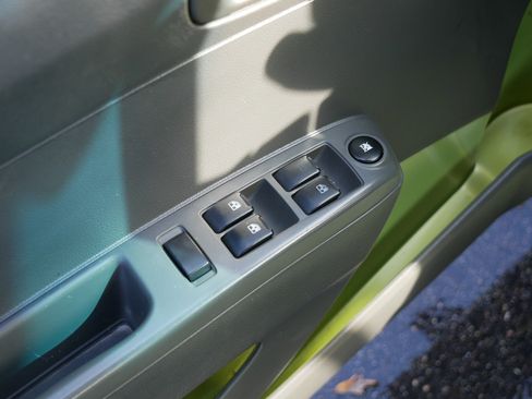 Used 2013 Chevrolet Spark LS image 19